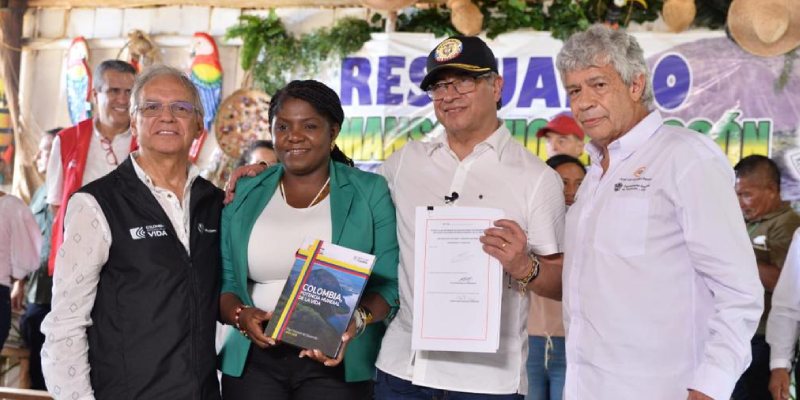 EN VIVO: Desde Guainía, Presidente Petro Sanciona El Plan Nacional De ...